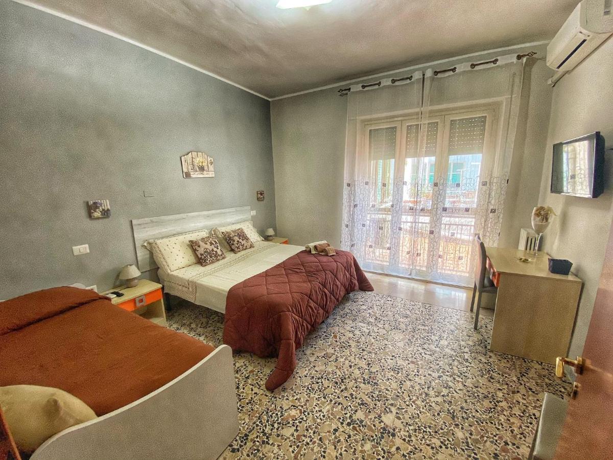 Bed and Breakfast La Pietra Preziosa Кротоне Экстерьер фото